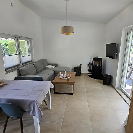 Holiday home Ferienhaus-anton-charlotte Schwarz