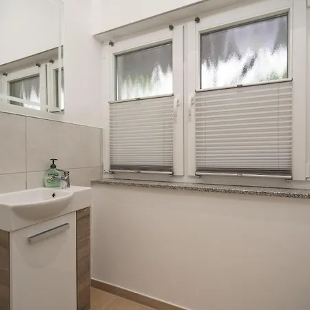 Casa vacanze Ferienhaus-anton-charlotte Schwarz (Mecklenburgische Seenplatte)