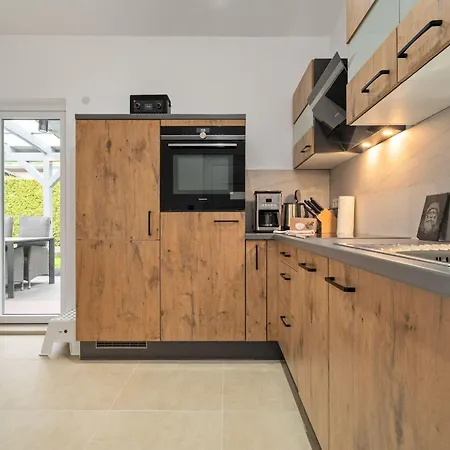 Casa vacanze Ferienhaus-anton-charlotte Schwarz (Mecklenburgische Seenplatte)